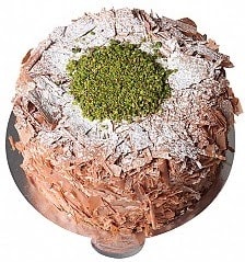 6-9 Kişilik Çikolatalı Fıstıklı Premium Yaş Pasta
